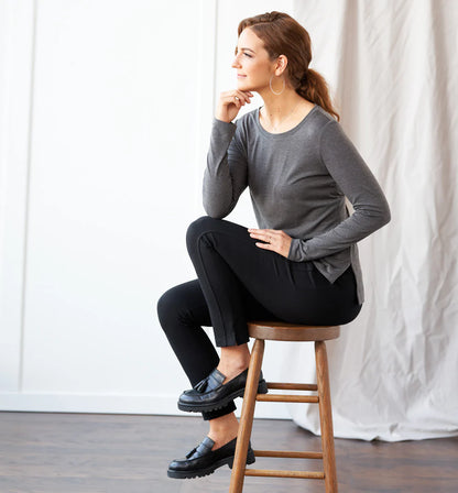 Threshold Crew Neck Long Sleeve T-Shirt Petite Fit - Hurricane Grey